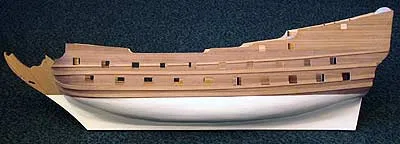 Окрашена подводная часть