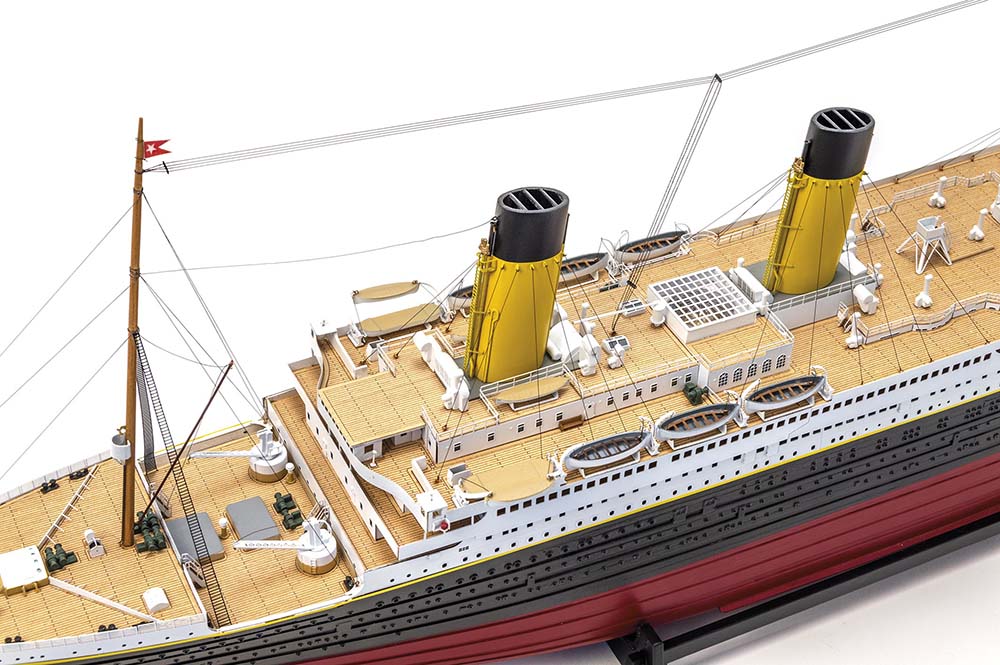 модель парохода RMS Titanic (Титаник) модель парохода RMS Titanic (Титаник)