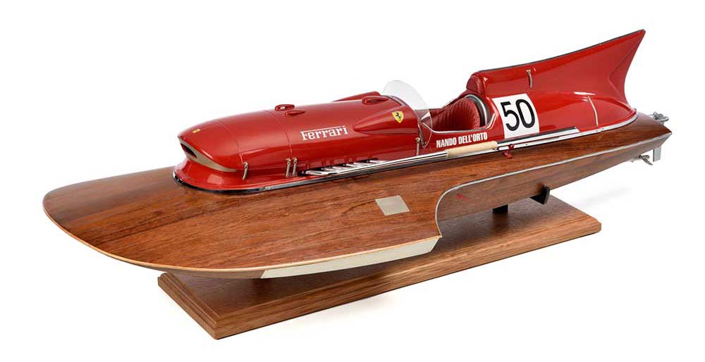 модель катера Ferrari Arno XI Limited Edition модель катера Ferrari Arno XI Limited Edition