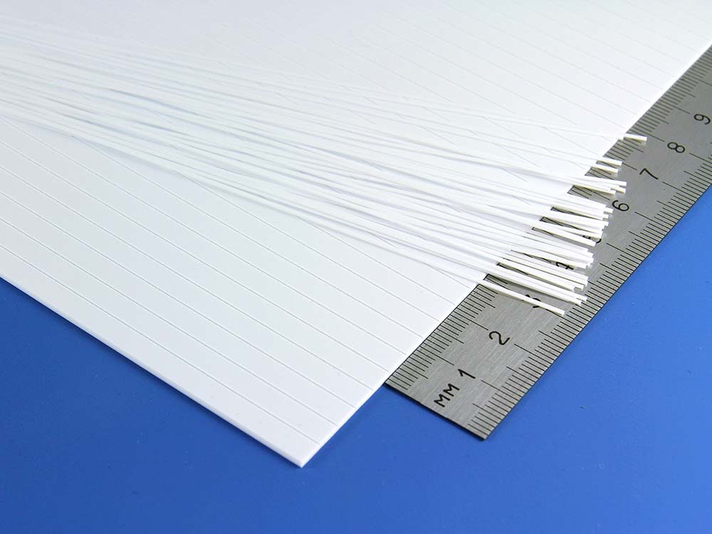 медицинская резина листовая. полиэтилен листовой 2мм. изолон лист 20 мм (физический). фторопласт лист 20х1000х1000 мм. капролон графитонаполненный стержень па-6 мг ф 150 мм.