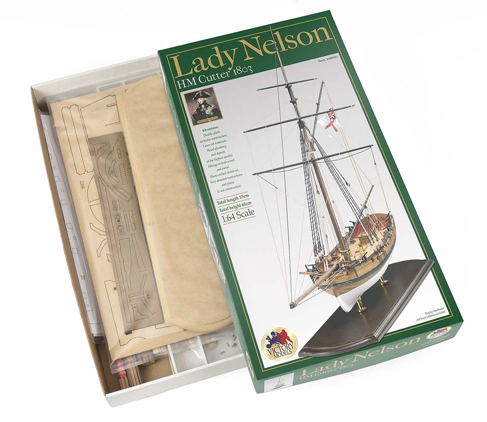 Куттер Lady Nelson + (Полный набор инструментов, клея и краски) Куттер Lady Nelson + (Полный набор инструментов, клея и краски)