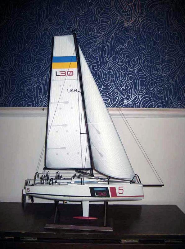 Модель из бумаги яхта "L30 class" Модель из бумаги яхта "L30 class"