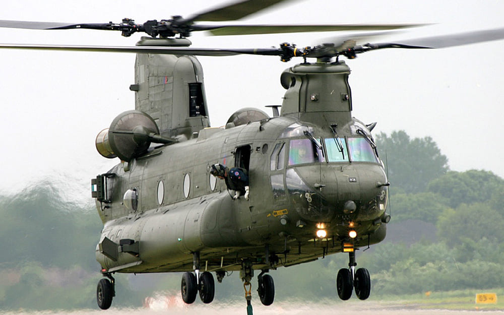 Вертолет Chinook CH-47 Вертолет Chinook CH-47