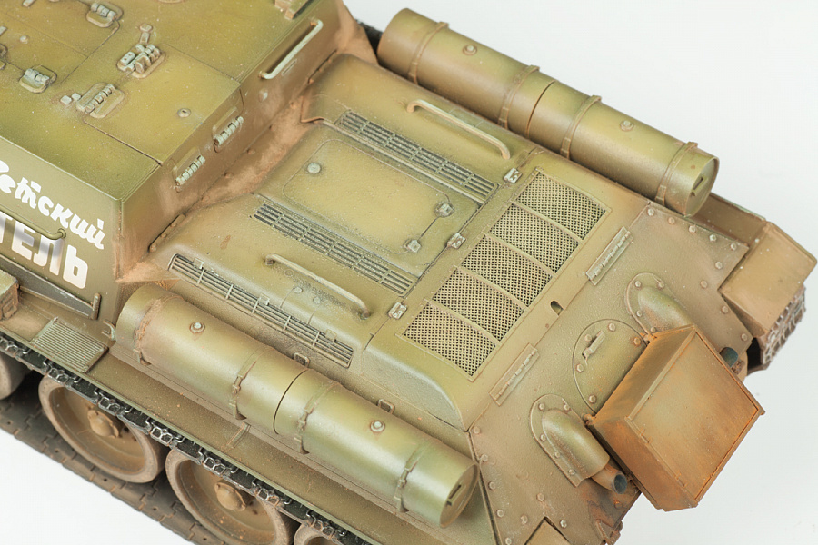 Советский истребитель танков "СУ-85" Советский истребитель танков "СУ-85"