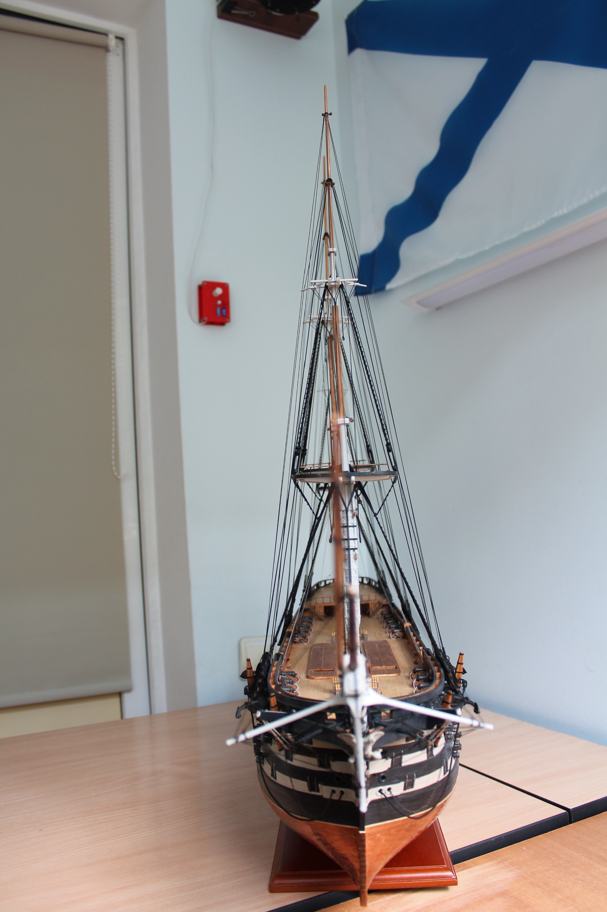 Модель корабля Линейный корабль «Двенадцать Апостолов» класс C-8A ...