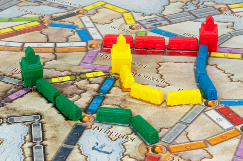 Настольная игра: Ticket to Ride: Европа (3-е рус. изд.) Настольная игра: Ticket to Ride: Европа (3-е рус. изд.)