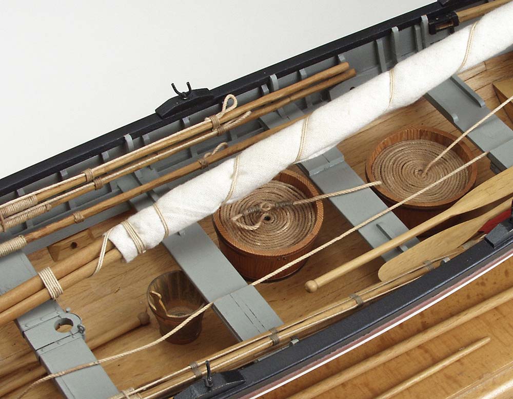 Китобойный Вельбот (Whaleboat) + (Полный набор инструментов, клея и краски) Китобойный Вельбот (Whaleboat) + (Полный набор инструментов, клея и краски)