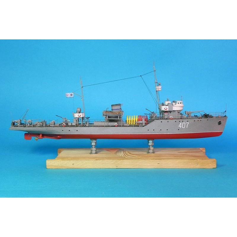 Модели из картона тральщик "Мина"+ морской охотник "МО-4", СССР 1940 г Модели из картона тральщик "Мина"+ морской охотник "МО-4", СССР 1940 г
