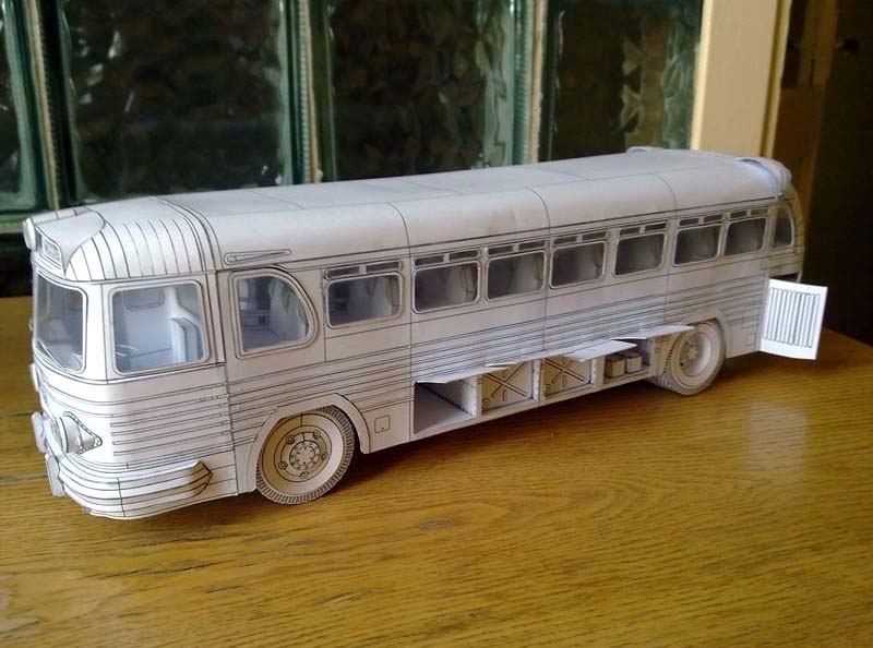 Модель из картона Автобус междугородний Модель из картона Автобус междугородний