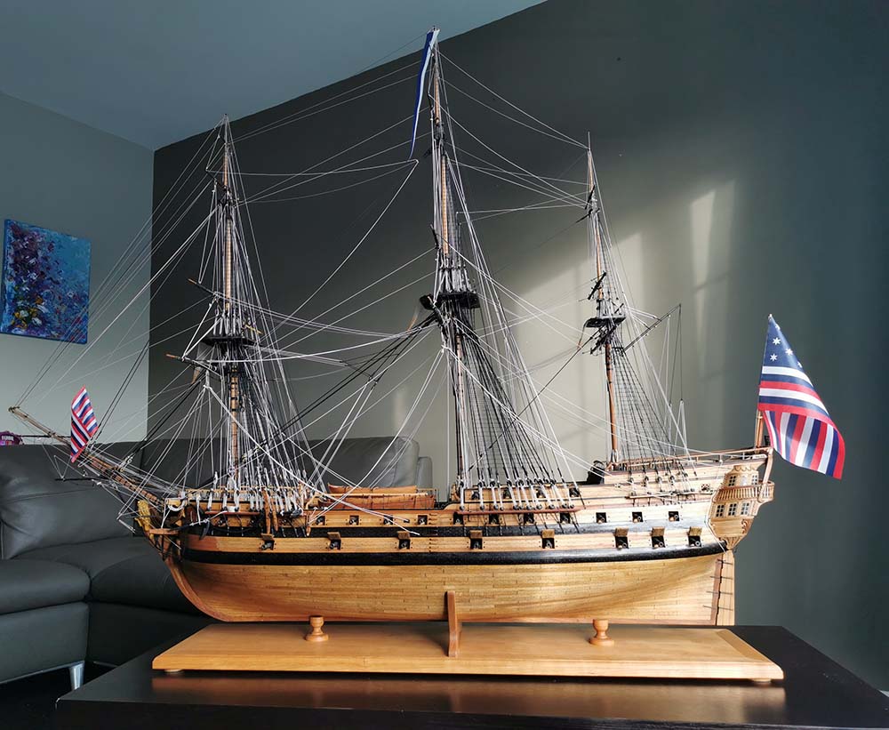 модель корабля для сборки Bonhomme Richard 1779 версия вишня-груша модель корабля для сборки Bonhomme Richard 1779 версия вишня-груша