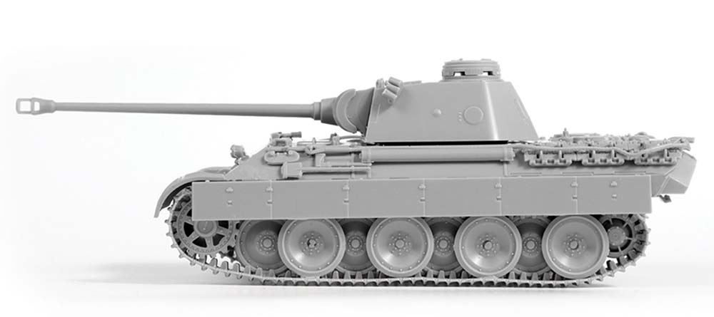 Немецкий средний танк T-V "Пантера" Ausf. D (сборка без клея) Немецкий средний танк T-V "Пантера" Ausf. D (сборка без клея)