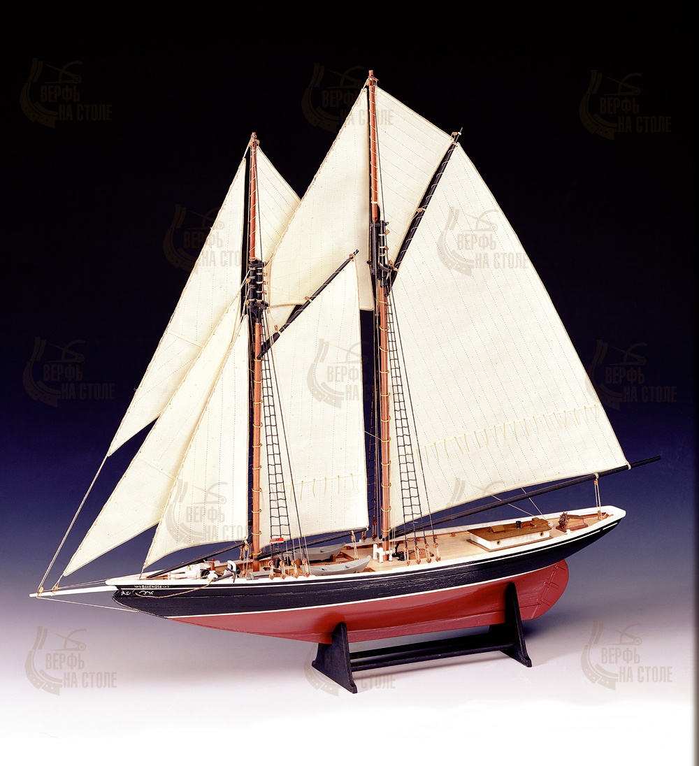 модель корабля Bluenose модель корабля Bluenose