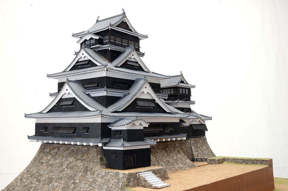 Замок Kumamoto + (Стартовый набор инструментов)