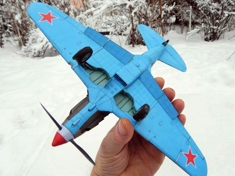 Модель из картона истребитель Модель из картона истребитель