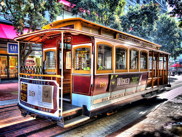 модель трамвая Модель трамвая San Francisco "CALIFORNIA STREET" модель трамвая Модель трамвая San Francisco "CALIFORNIA STREET"