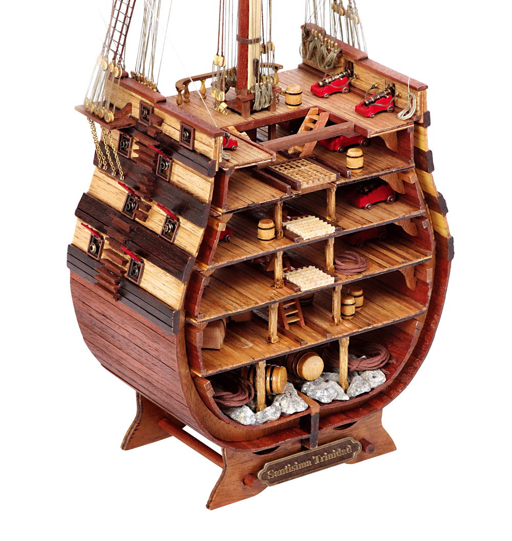 Santisima Trinidad сечение + (Полный набор инструментов, клея и краски) Santisima Trinidad сечение + (Полный набор инструментов, клея и краски)