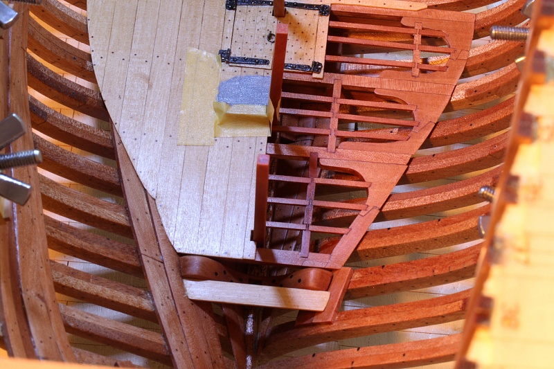 бимсы палубы. бимс шпангоут. бимс на судне. бимсы для опалубки. бимс.