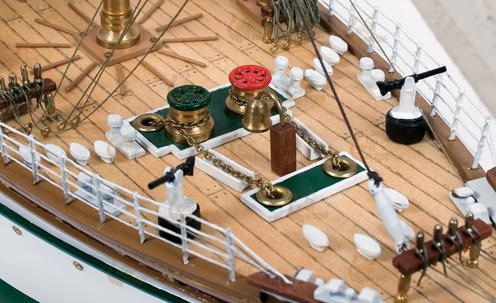Барк Товарищ (Gorch Fock) + (Стартовый набор инструментов) Барк Товарищ (Gorch Fock) + (Стартовый набор инструментов)