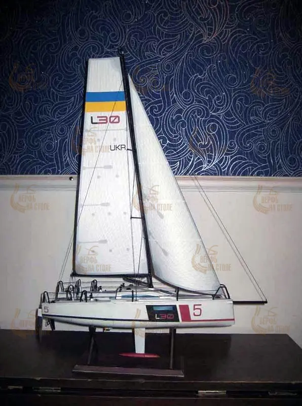 Модель из бумаги яхта "L30 class" Модель из бумаги яхта "L30 class"