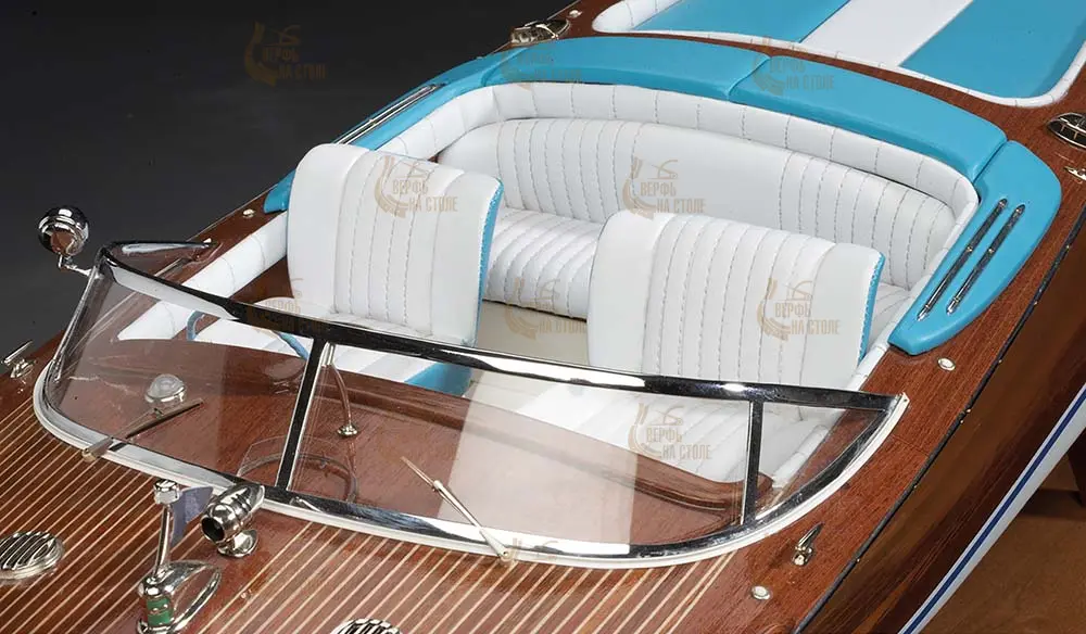 Гоночный катер Riva Aquarama 1970 + (Стартовый набор инструментов) Гоночный катер Riva Aquarama 1970 + (Стартовый набор инструментов)