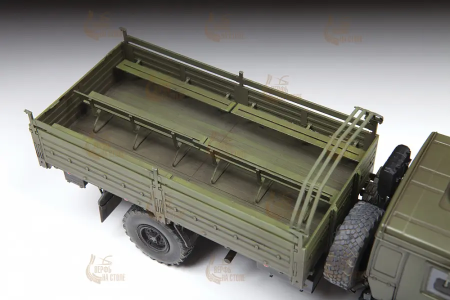Российский двухосный грузовой автомобиль К-4350 Российский двухосный грузовой автомобиль К-4350