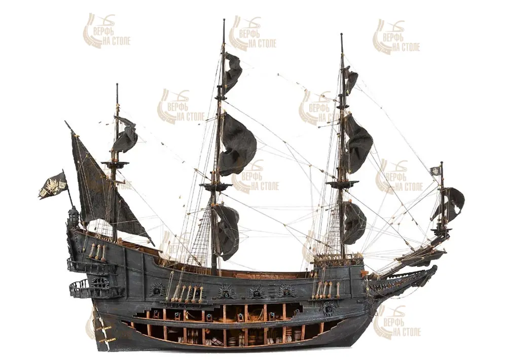 модель корабля своими руками Flying Dutchman (Летучий Голландец) с подсветкой и основанием модель корабля своими руками Flying Dutchman (Летучий Голландец) с подсветкой и основанием