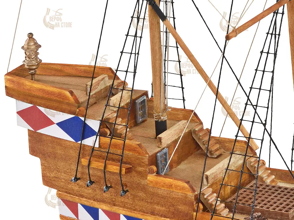 модель корабля Elizabethan Galeon (Галеон) модель корабля Elizabethan Galeon (Галеон)