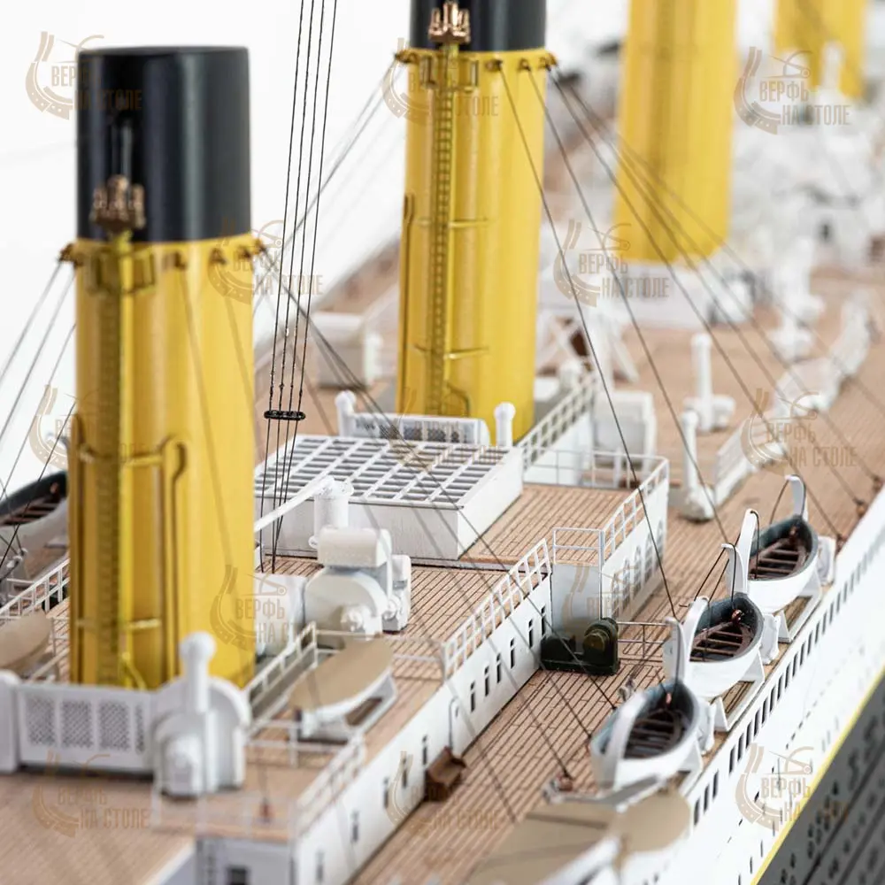 модель парохода RMS Titanic (Титаник) модель парохода RMS Titanic (Титаник)