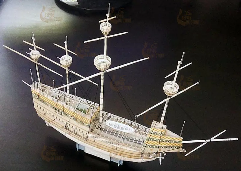Модель из картона каракка "Mary Rose" Модель из картона каракка "Mary Rose"