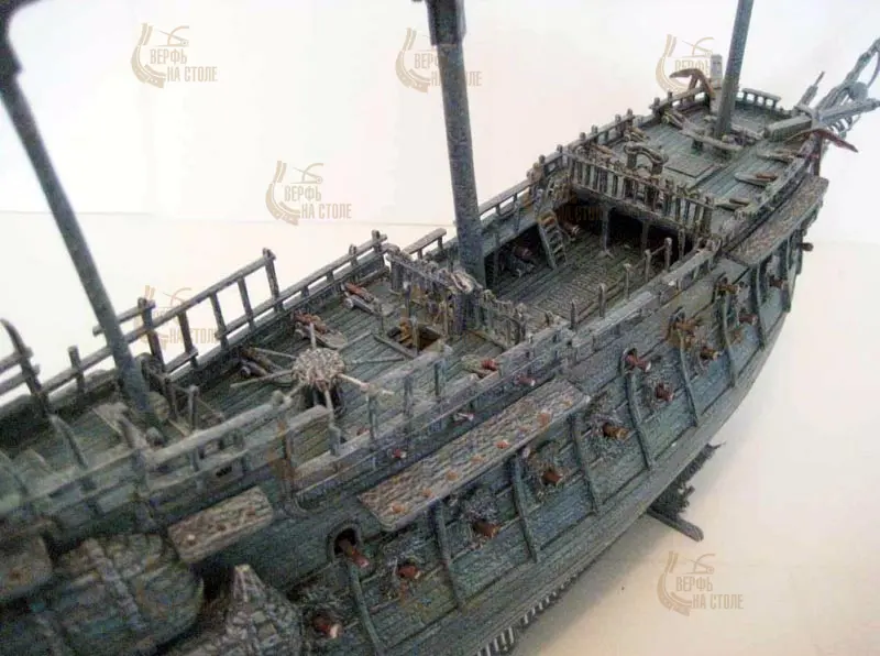 Модель из бумаги галеон "Flying Dutchman" Модель из бумаги галеон "Flying Dutchman"