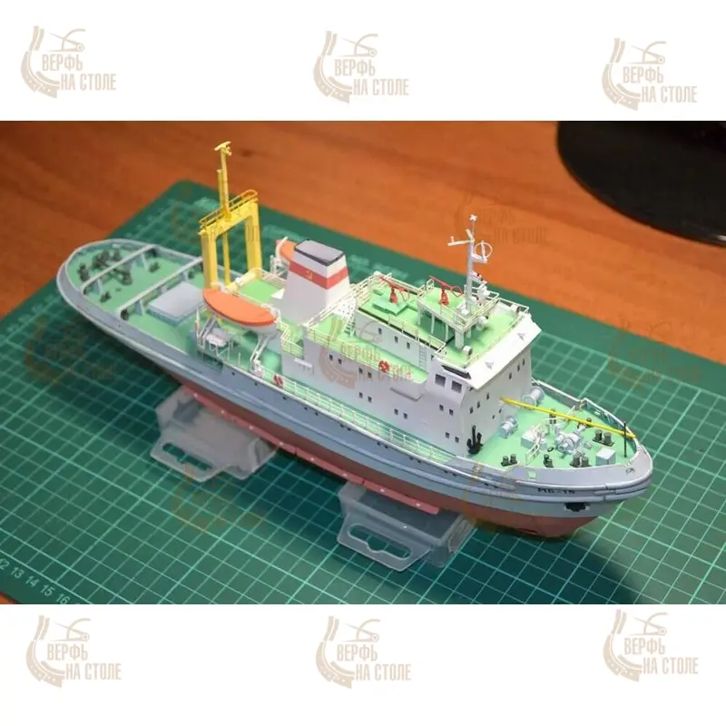 Модель из картона морской буксир пр. 714 МБ-15, СССР 1977 г. Модель из картона морской буксир пр. 714 МБ-15, СССР 1977 г.