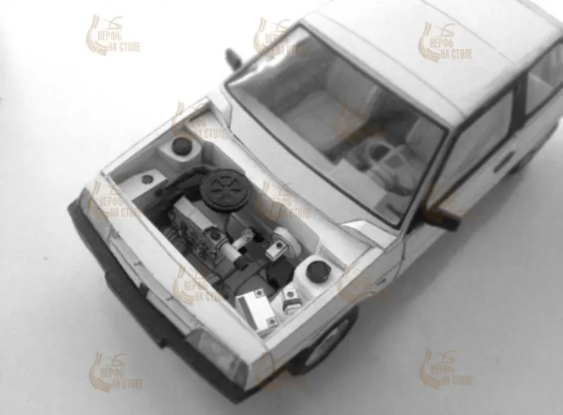 Модель из картона Автомобиль легковой (Восьмерка) Модель из картона Автомобиль легковой (Восьмерка)