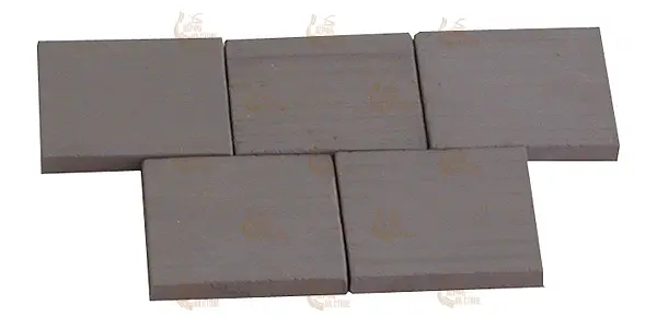 Набор черных плиток, масштаб 1:10, 25 шт Набор черных плиток, масштаб 1:10, 25 шт