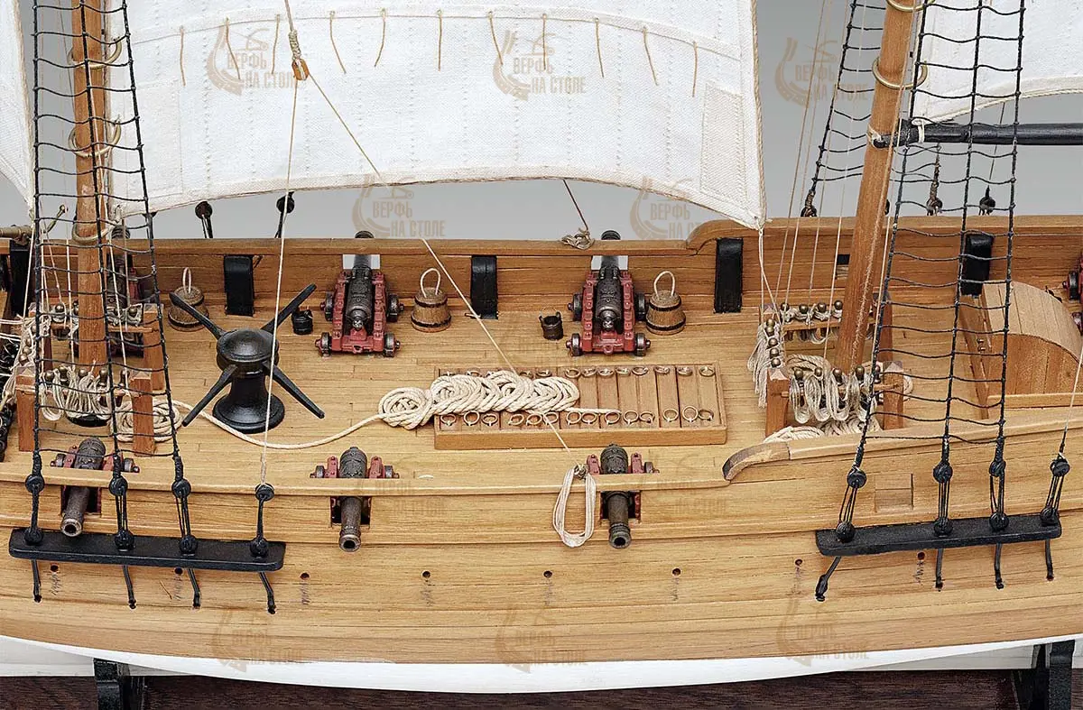 Adventure pirate schooner (плюс инструменты) Adventure pirate schooner (плюс инструменты)